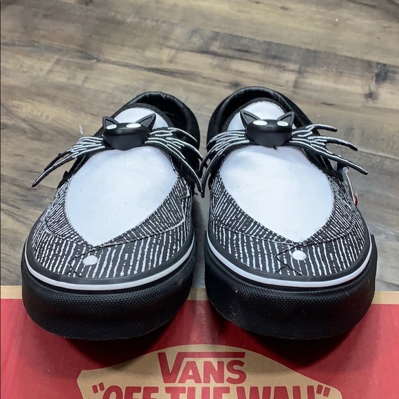 VANS CLASSIC SLIP-ON DISNEY Jack/Nightmare - Picture 7 of 15